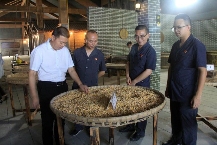 亭林關(guān)爺餅經(jīng)典口味讓人一試成主顧的秘密