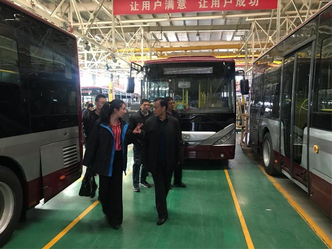 中秋送禮選亭林月餅送去溫暖與祝福