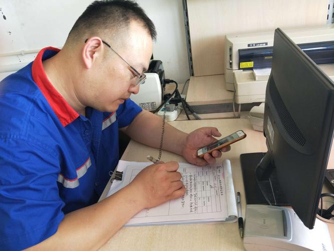 亭林饅頭為上海小吃文化帶來的新機(jī)遇與挑戰(zhàn)